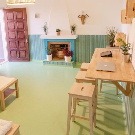 Hospedium Hostel Republica Surf House Ericeira Kültér fotó
