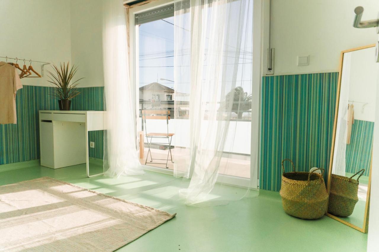Hospedium Hostel Republica Surf House Ericeira Kültér fotó