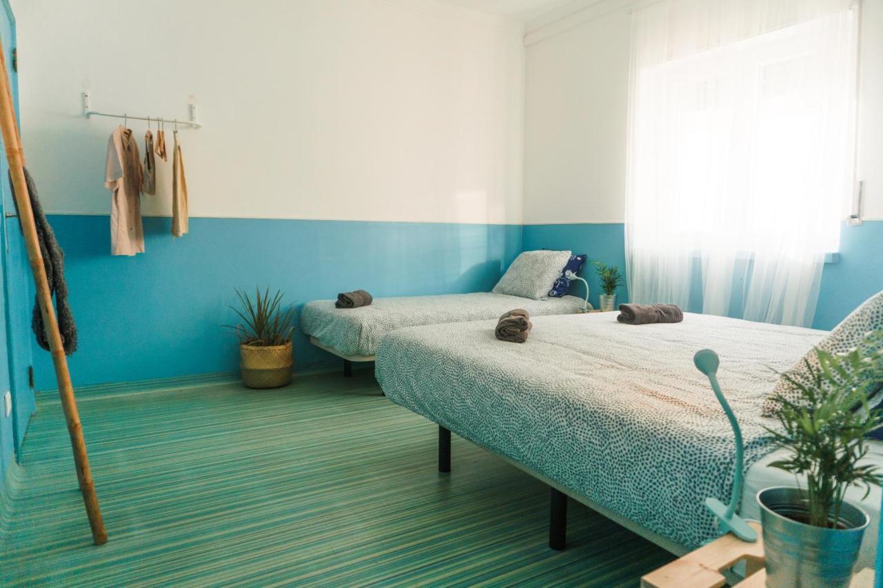 Hospedium Hostel Republica Surf House Ericeira Kültér fotó
