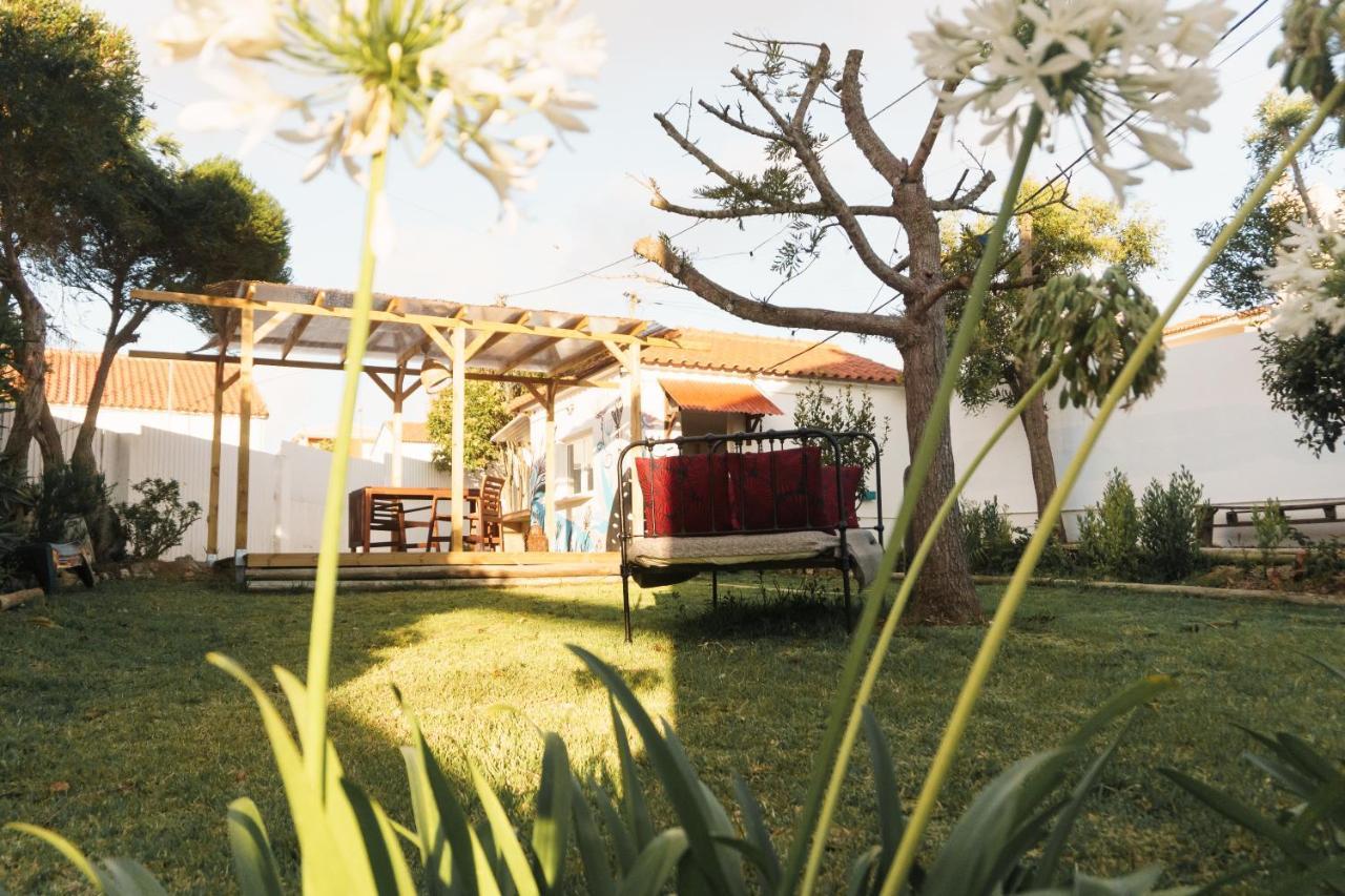 Hospedium Hostel Republica Surf House Ericeira Kültér fotó