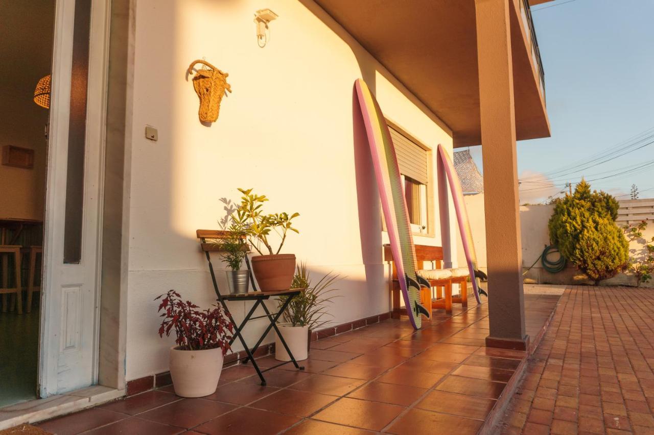 Hospedium Hostel Republica Surf House Ericeira Kültér fotó